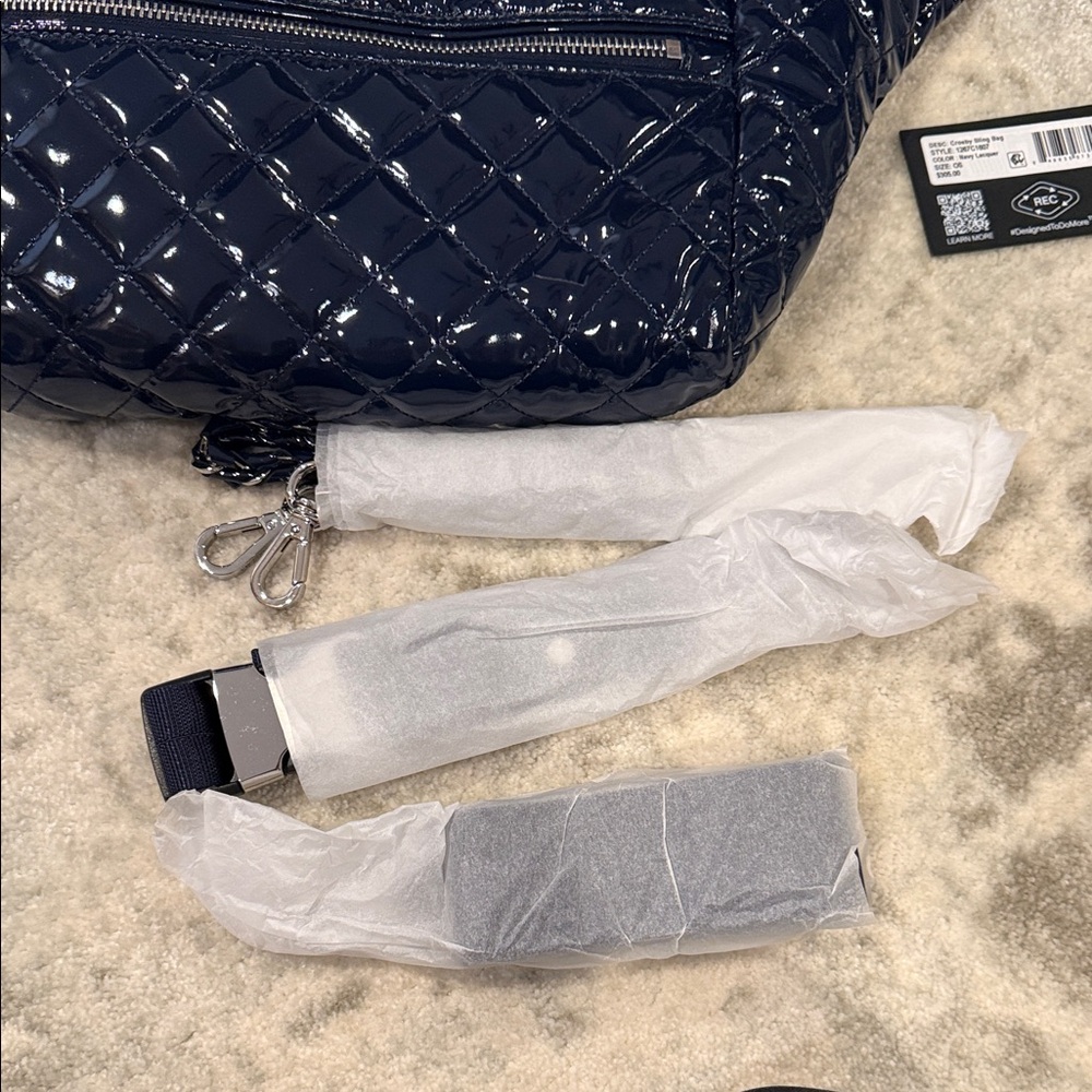 MZ Wallace NWT! Crosby Sling Bag in Navy Lacquer - Picture 4 of 6